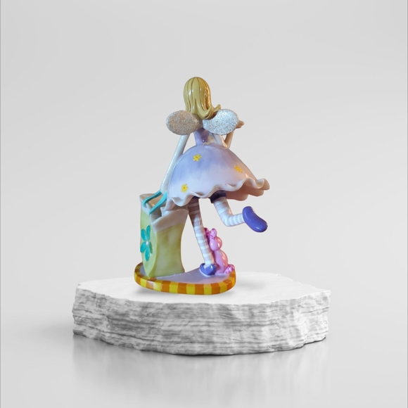 2009 Blowfish Fairy Princess Statue Shopping With Bunny And Bag - Picture 4 of 4